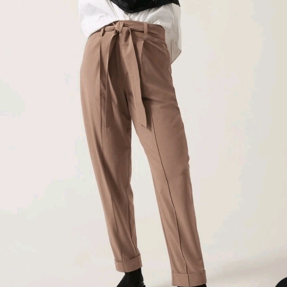 Athleta Rustic Beige Cardiff Lightweight Hiking Travel Pants Folded Hem Sz 12 - Picture 1 of 10